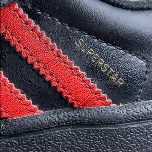 Toddler Size 9 Adidas Superstar Classics BlackRed Toddler Size 9 Adidas Superstar Classics BlackRed